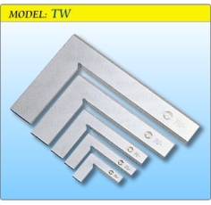 TW- KHỐI L