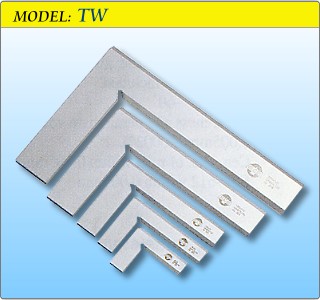 TW- KHỐI L